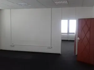 Pronájem kanceláře, Praha, Dobronická, 150 m2