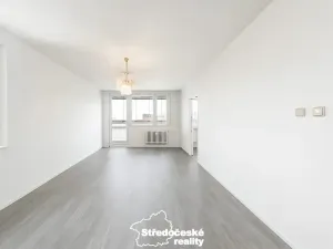 Prodej bytu 3+1, Praha - Horní Měcholupy, Veronské nám., 85 m2