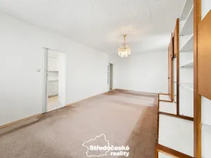 Prodej bytu 3+1, Praha - Horní Měcholupy, Veronské nám., 85 m2