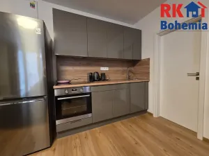 Pronájem bytu 2+kk, Praha - Michle, Pod Stárkou, 38 m2