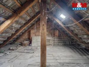 Prodej bytu 4+1, Černošice, Komenského, 109 m2