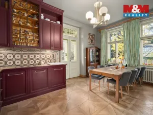 Prodej rodinného domu, Karlštejn, 165 m2