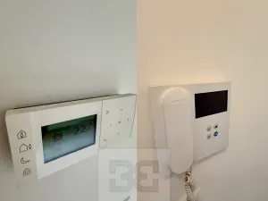 Pronájem bytu 1+kk, Praha - Karlín, Sokolovská, 40 m2