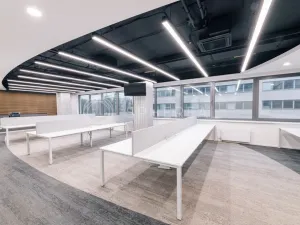 Pronájem kanceláře, Brno - Štýřice, Londýnské náměstí, 1720 m2