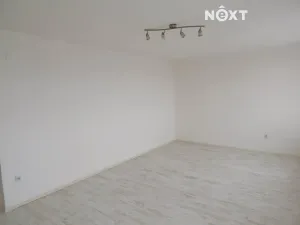 Pronájem atypického bytu, Trutnov, Křižíkova, 500 m2