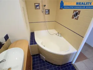 Prodej bytu 3+1, Beroun, Košťálkova, 71 m2