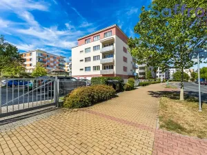 Pronájem bytu 2+kk, Plzeň, Znojemská, 52 m2