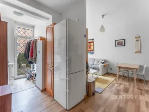 Pronájem bytu 2+kk, Praha - Libeň, Bednářská, 52 m2