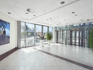 Pronájem kanceláře, Praha - Nové Město, náměstí Republiky, 1700 m2