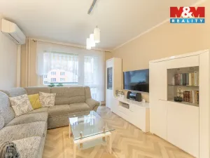 Prodej bytu 2+1, Kadaň, 1. máje, 56 m2