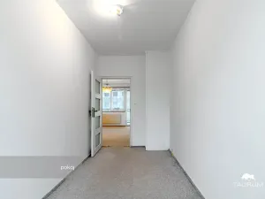 Prodej bytu 3+1, Holýšov, Pod Makovým vrchem, 71 m2
