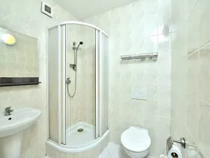 Pronájem bytu 1+kk, Praha - Libeň, Braunerova, 35 m2