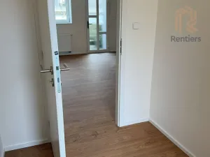 Prodej rodinného domu, Rostoklaty, 137 m2