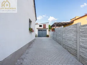 Prodej rodinného domu, Nechanice, 180 m2