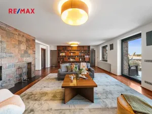 Prodej vily, Praha - Klánovice, Zádražanská, 330 m2