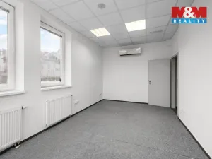 Pronájem kanceláře, Kladno, Čechova, 167 m2