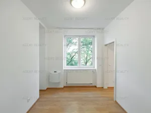 Pronájem bytu 2+kk, Praha - Holešovice, V závětří, 44 m2