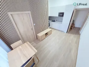 Pronájem bytu 2+kk, Liberec, Matoušova, 37 m2