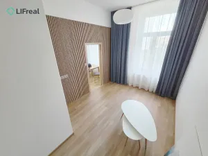 Pronájem bytu 2+kk, Liberec, Matoušova, 37 m2