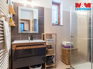 Prodej rodinného domu, Chroboly, 135 m2