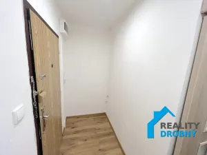 Pronájem bytu 1+1, Děčín, Čsl. partyzánů, 35 m2