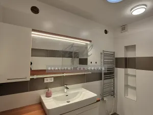 Prodej rodinného domu, Hostěnice, 142 m2