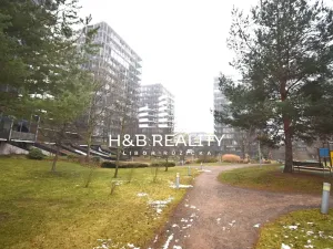 Pronájem bytu 1+kk, Praha - Žižkov, Ke kapslovně, 53 m2