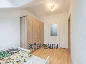Prodej bytu 3+kk, Žebrák, Sídliště, 62 m2