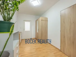 Prodej bytu 3+kk, Žebrák, Sídliště, 62 m2