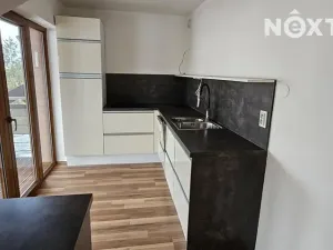 Pronájem bytu 2+kk, Tábor, Ke Chlumu, 55 m2