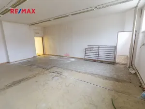 Prodej obchodního prostoru, Město Albrechtice, Míru, 1427 m2