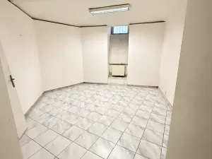 Pronájem obchodního prostoru, Praha - Nové Město, Na Zderaze, 300 m2