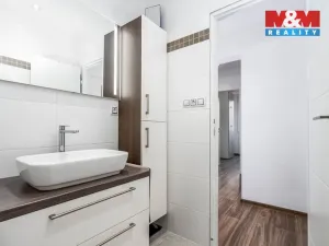 Prodej bytu 3+1, Praha - Kobylisy, Šiškova, 64 m2