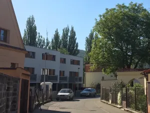 Pronájem bytu 2+kk, Praha - Zbraslav, 32 m2