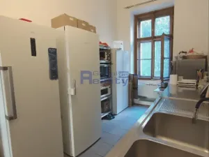 Pronájem obchodního prostoru, Hradec Králové, Tomkova, 60 m2