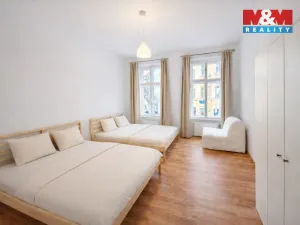 Pronájem bytu 2+1, Praha, Francouzská, 78 m2