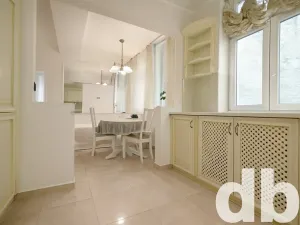 Prodej bytu 2+kk, Karlovy Vary, Vřídelní, 61 m2