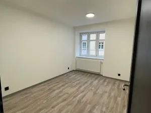 Pronájem bytu 2+1, Děčín, Zámecká, 68 m2