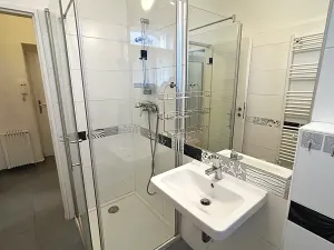 Pronájem bytu 1+kk, Praha - Vinohrady, Pod Zvonařkou, 27 m2