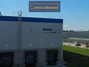 Pronájem skladu, Pardubice, 2000 m2