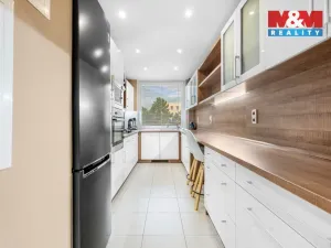 Prodej bytu 4+1, Chlumec, Vyklická, 99 m2