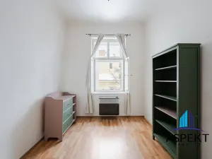 Pronájem bytu 2+1, Praha - Vinohrady, Belgická, 52 m2