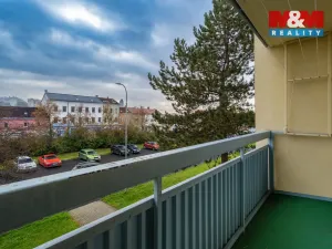 Prodej bytu 4+1, Teplice - Trnovany, Masarykova třída, 87 m2