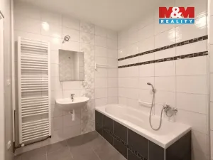 Pronájem bytu 2+1, Frýdek-Místek - Místek, Josefa Václava Sládka, 96 m2