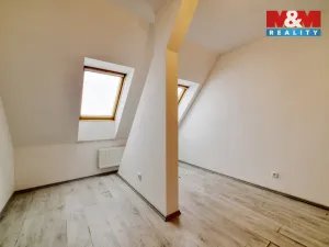 Prodej výrobních prostor, Mariánské Lázně - Úšovice, U Mlékárny, 1870 m2