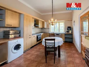 Prodej rodinného domu, Strážov - Splž, 260 m2