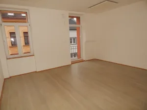 Pronájem bytu 2+kk, Úpice, Regnerova, 51 m2