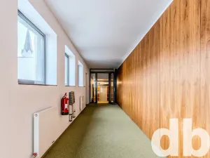 Pronájem kanceláře, Cheb, 26. dubna, 190 m2