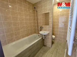 Pronájem bytu 1+1, Hradec Králové - Třebeš, Milady Horákové, 37 m2