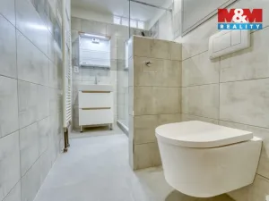 Pronájem bytu 1+1, Klatovy - Klatovy II, Pod Nemocnicí, 39 m2